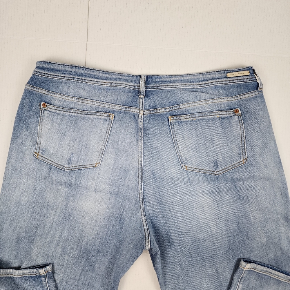 Pilcro Anthropologie Ankle Jeans Light Blue Distressed Denim Size 22W - Picture 15 of 16